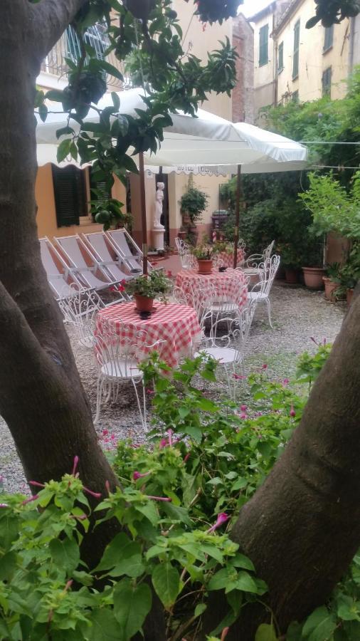 Hotel Triestina Noli Exterior photo
