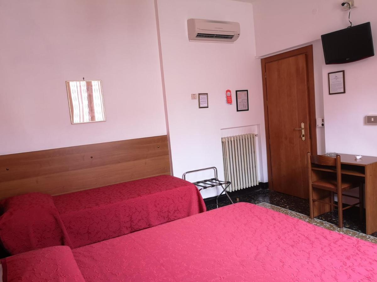 Hotel Triestina Noli Exterior photo