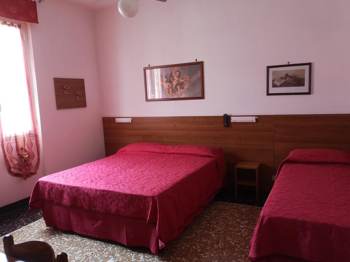 Hotel Triestina Noli Exterior photo